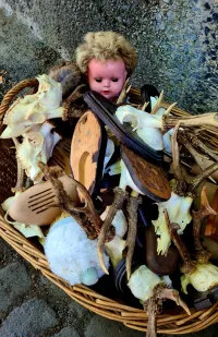 Flea Market Of Horrors 003